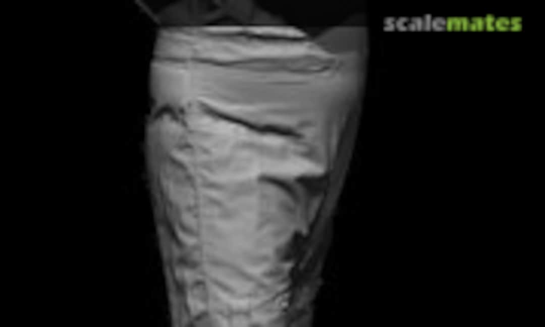 1:48 French Armée de l'Air older pilot standing 10 (NM) (Reedoak 480274) 480274