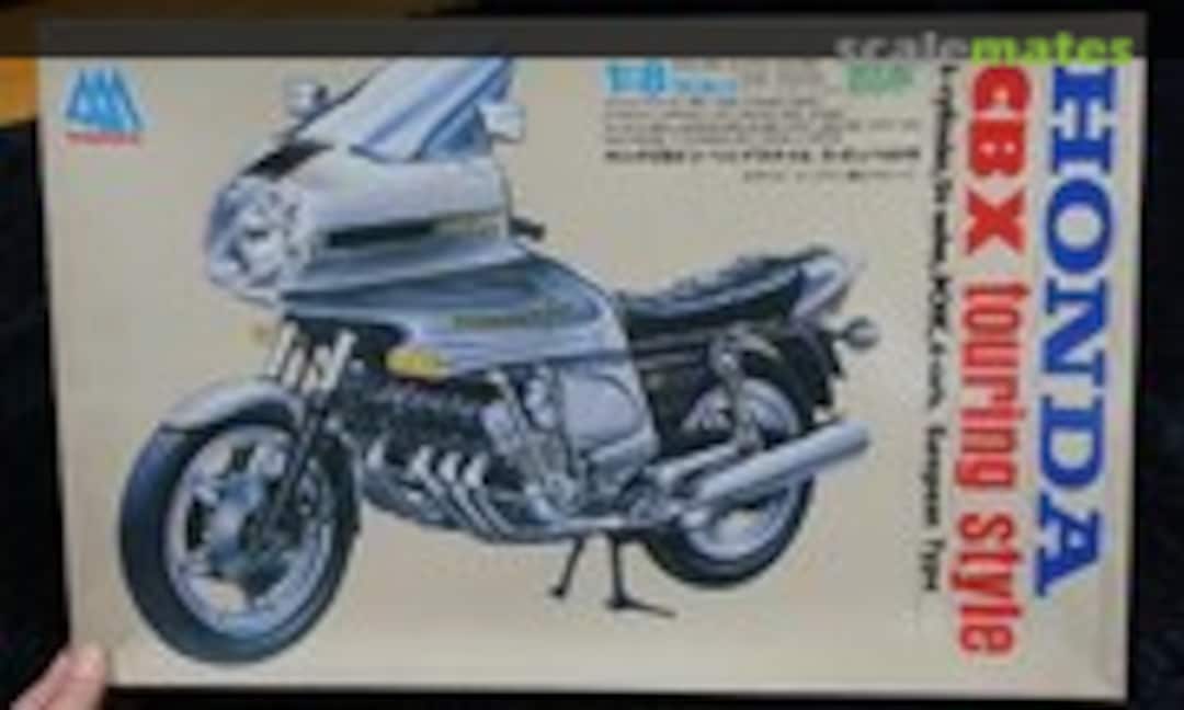 1:8 Honda CBX Touring Style (Yodel BK-1003) BK-1003