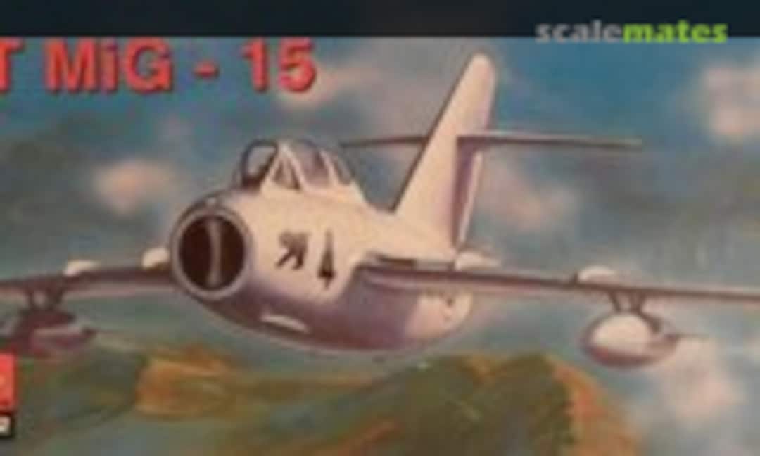 1:72 UT MiG-15 (ZTS Plastyk S-111)