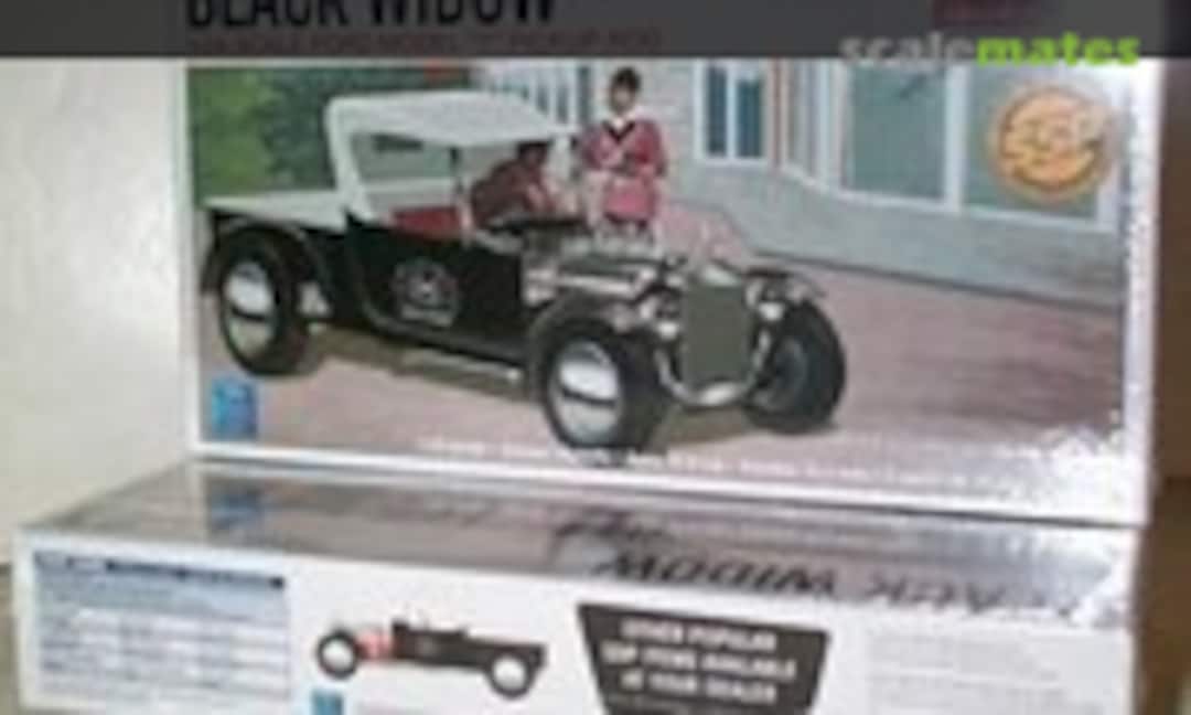 1:24 Black Widow (Monogram 85-0060)