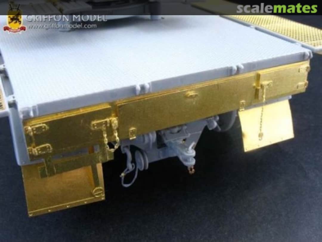 Boxart Sd.Kfz.7/1 2cm Flak-Vierling38 Rear Storage Locker ~Dragon~ / 1 L35A057 Griffon Model Boxart Sd.Kfz.7/1 2cm Flak-Vierling38 Rear Storage Locker ~Dragon~ / 1 L35A057 Griffon Model