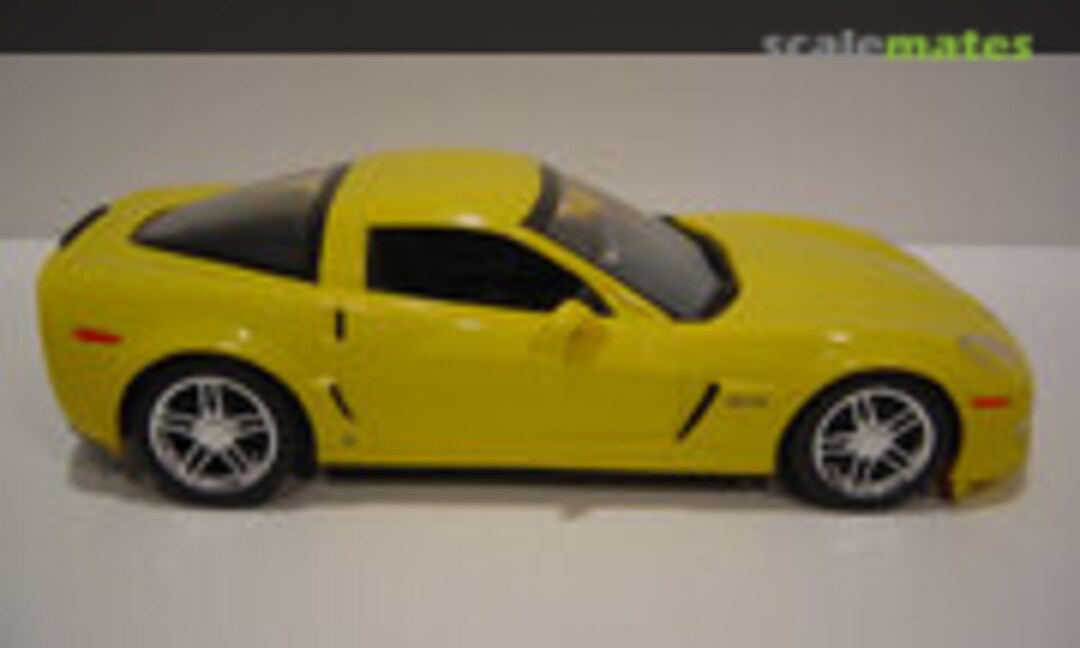 1:25 2006 Corvette Z06 Coupe (Revell 85-0967)