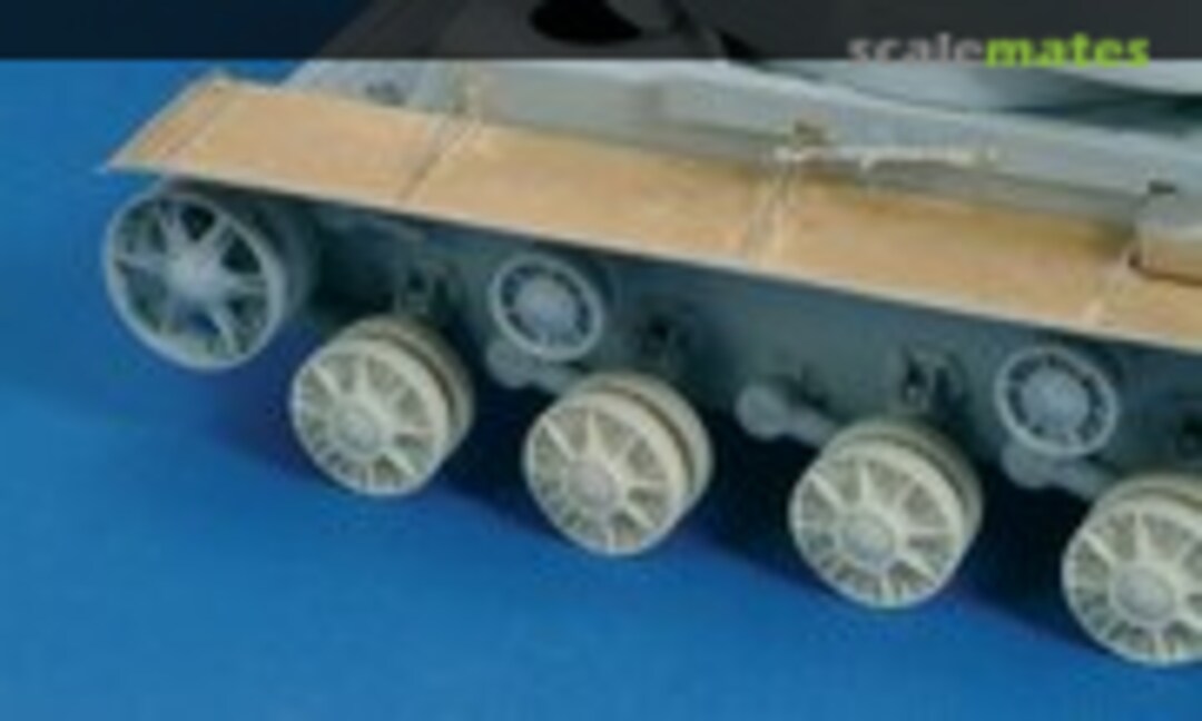 1:35 KV-1 / KV85 & KV18 (SU152) Laufrollen (Royal Model 530) 530