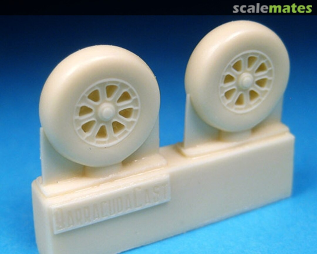 Boxart Corsair, Hellcat Wheels - Plain Tread BR72100 Barracuda Studios Boxart Corsair, Hellcat Wheels - Plain Tread BR72100 Barracuda Studios