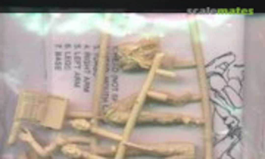 1:35 Bishop in combat/escape pose with laptop (A.E.F. Designs AC-3) AC-3