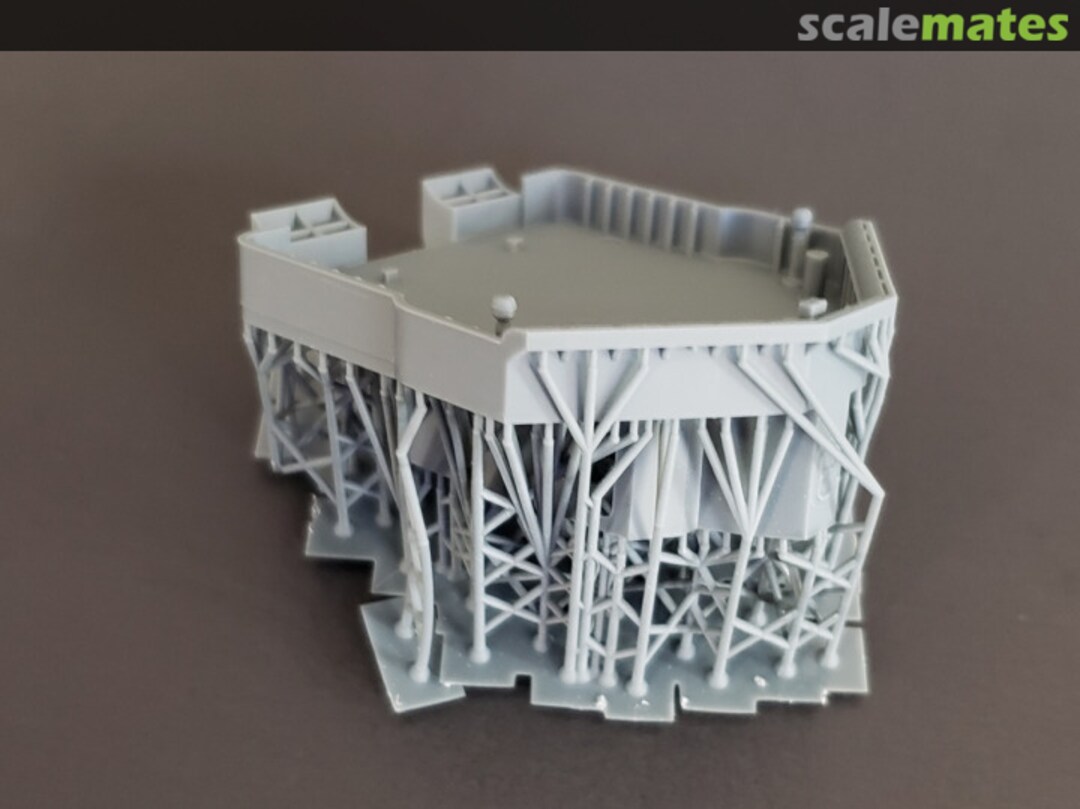 Boxart Fletcher-class "Square Bridge" Deck and CIC with Torpedo Directors and Peloruses 192-Fletcher Deck Model Monkey Boxart Fletcher-class "Square Bridge" Deck and CIC with Torpedo Directors and Peloruses 192-Fletcher Deck Model Monkey