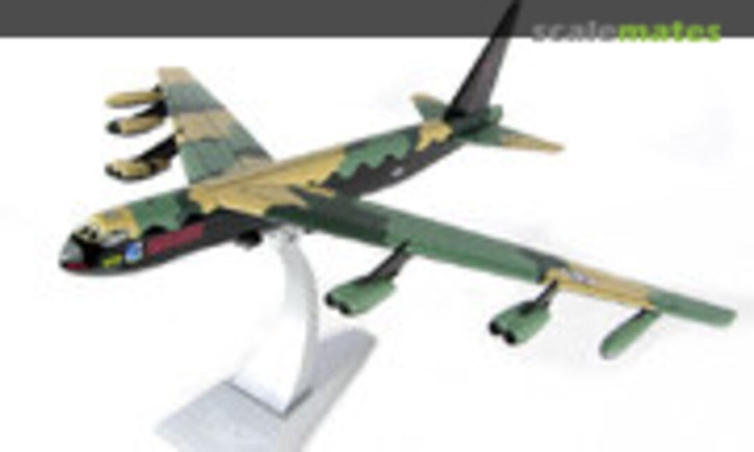 Boeing B-52C Stratofortress (Corgi AA33503)