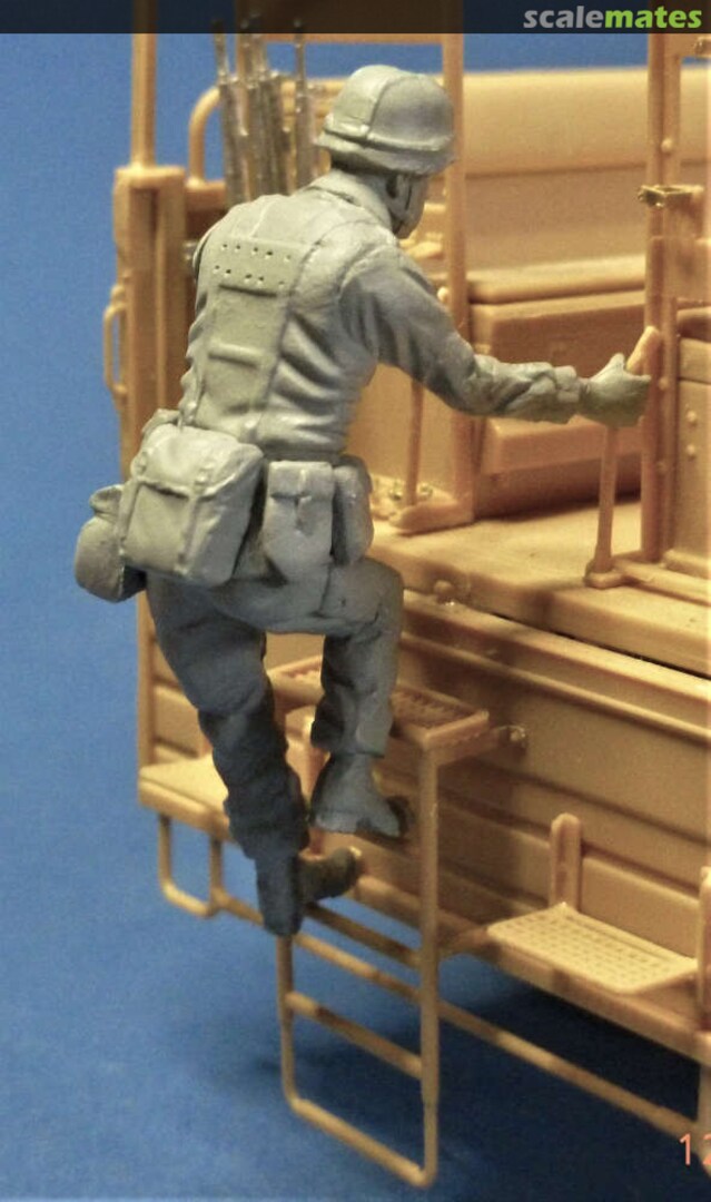 Boxart Soldat 4, auf Ladefläche aufsteigend, ca. 1995 BW175 DOLP-Modellbau Boxart Soldat 4, auf Ladefläche aufsteigend, ca. 1995 BW175 DOLP-Modellbau