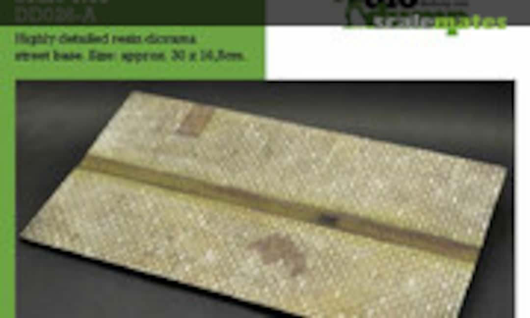 1:35 Cobblestone street with centre gutter (large) (DioDump DD026-A) DD026-A