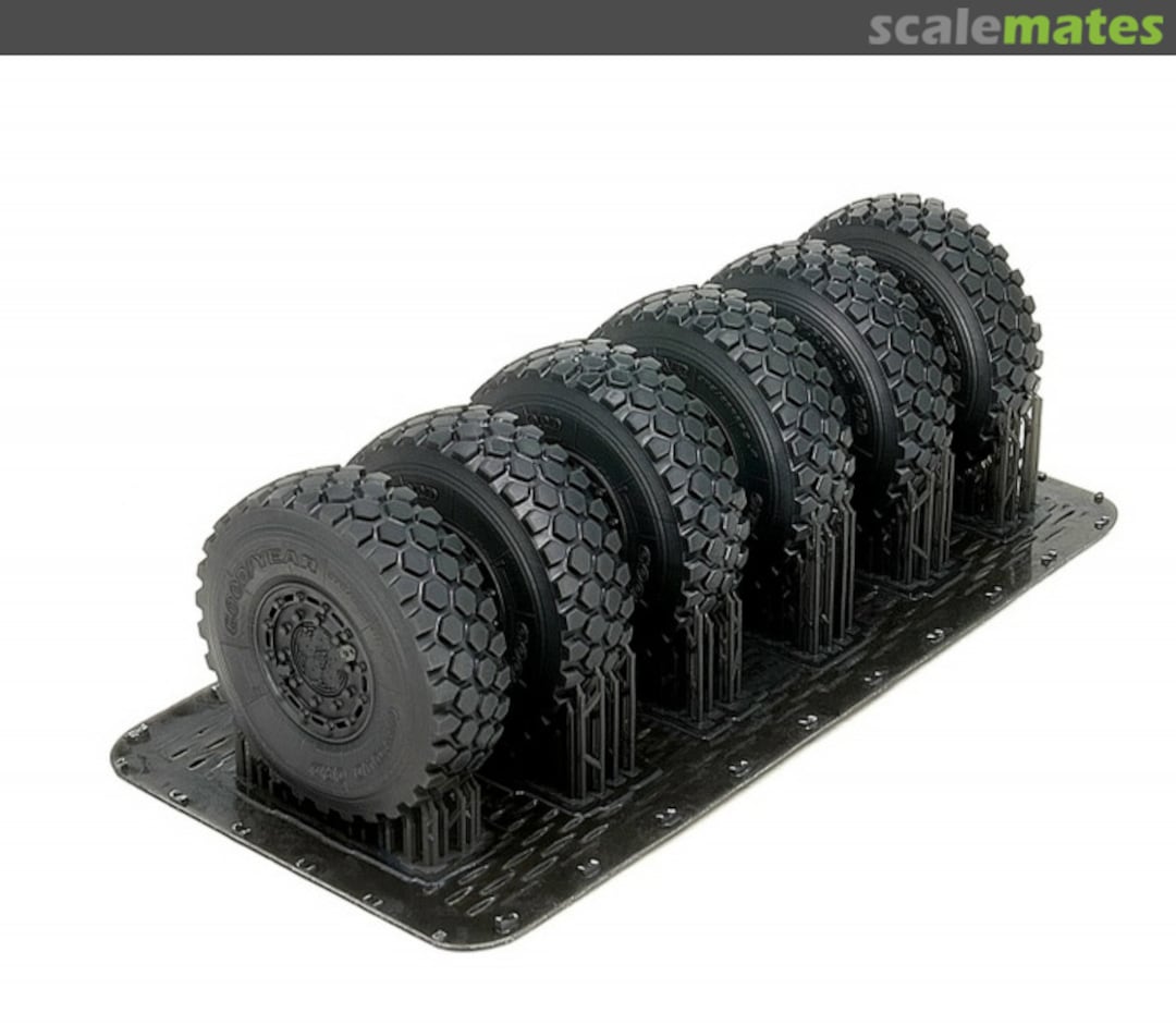 Contents KamAZ-43509 "Master" Wheels with Goodyear Tyres KL350068 Kraft Lab Contents KamAZ-43509 "Master" Wheels with Goodyear Tyres KL350068 Kraft Lab