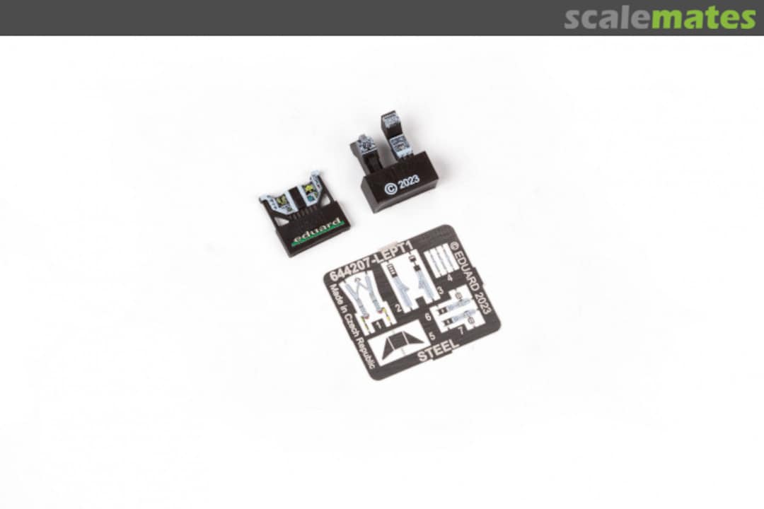 Contents F-16C Block 42 till 2005 644212 Eduard Contents F-16C Block 42 till 2005 644212 Eduard