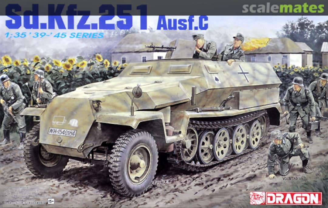 Boxart Sd.Kfz. 251 Ausf. C w/Bonus Figures & Sunflower 6187F Dragon