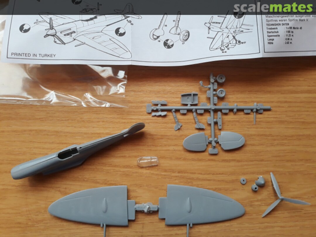 Contents Supermarine Spitfire VC Tropical PM-103 PM Model Contents Supermarine Spitfire VC Tropical PM-103 PM Model