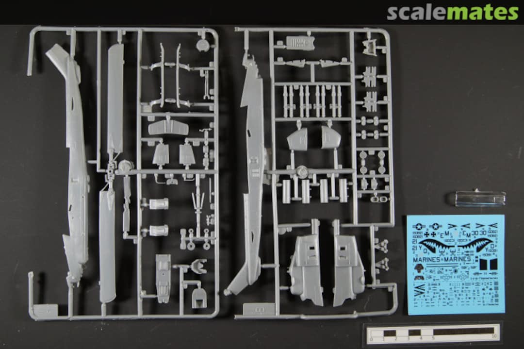 Contents AH-1T 'Improved Sea Cobra' D-62 MisterCraft