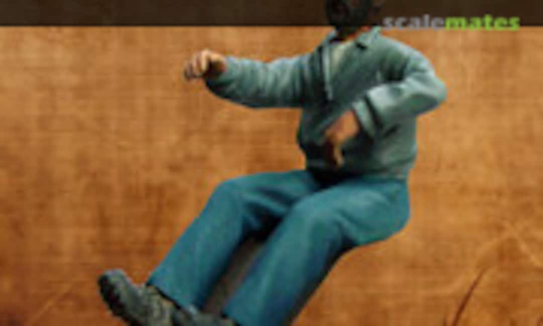 1:35 Pickup Driver Relaxed (Meng) (Callsign Models CS35052) CS35052