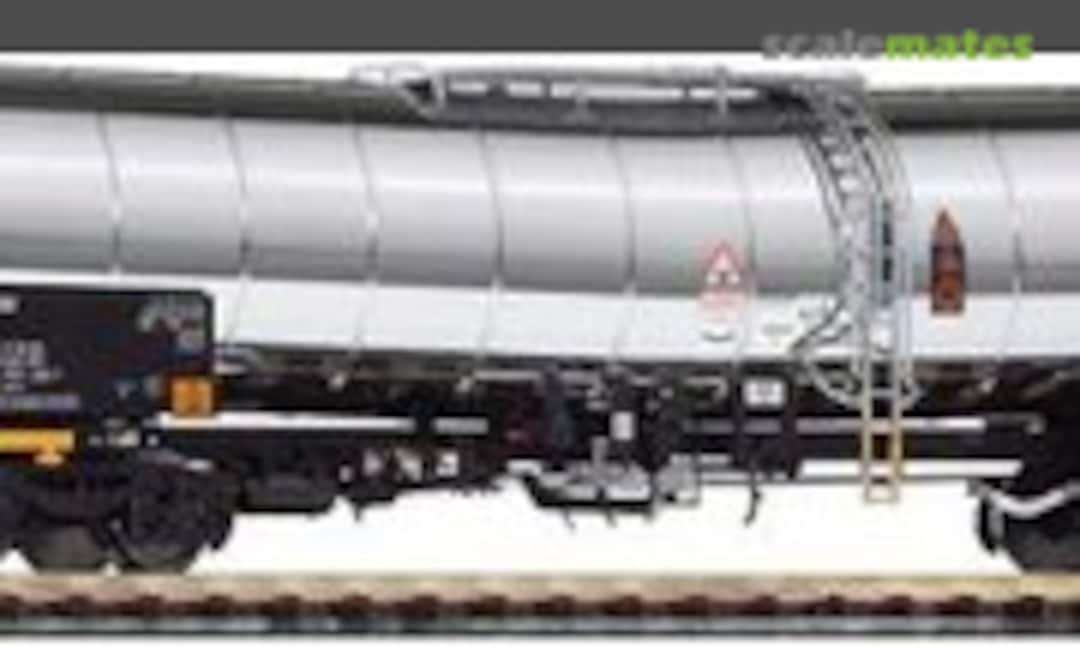 Modern-Chemical tank car BASF NS VI (Piko 54762)