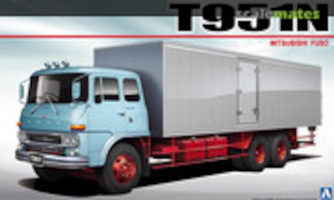 1:32 Mitsubishi Fuso T951N Aluminum Van (Aoshima 052044) 052044