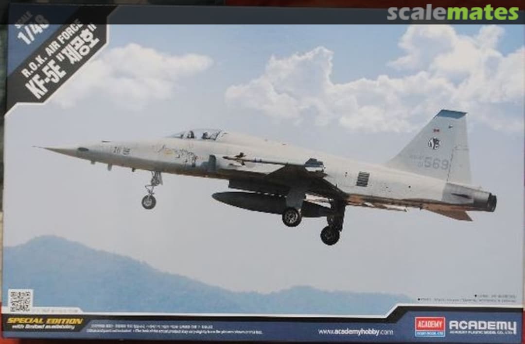Boxart KF-5E 12229 Academy Boxart KF-5E 12229 Academy