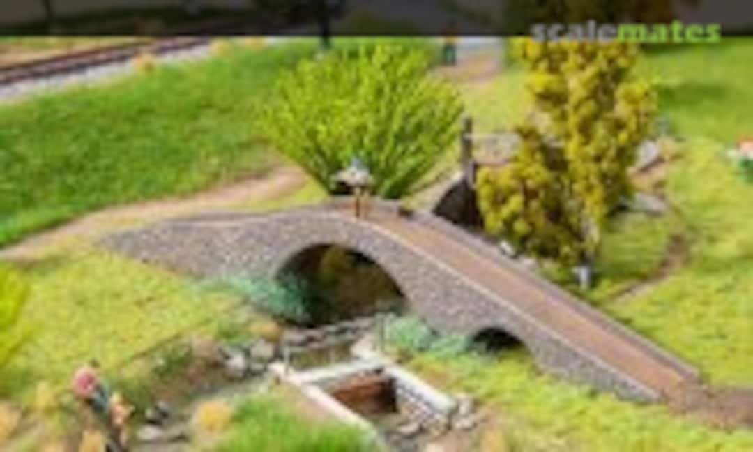 2 Footbridges (Faller 120526)