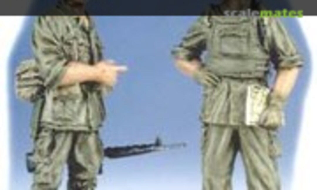1:48 Helicopter pilot and soldier (Tarmac Works 48310)