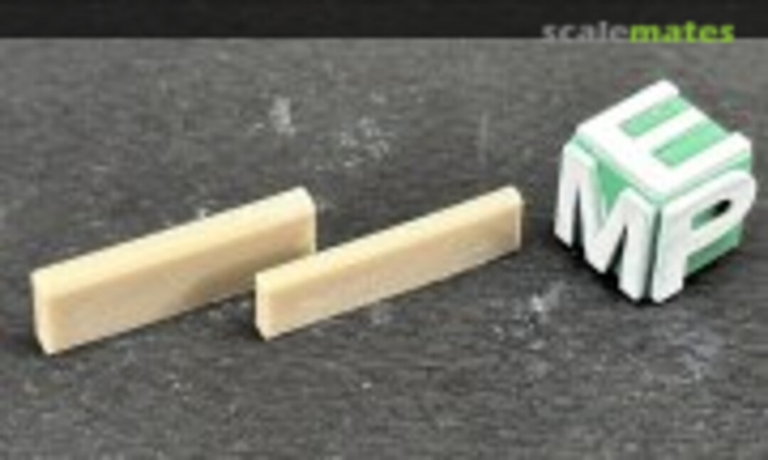 1:35 Curb - large sidewalk (EMP3d 35121108-08) 35121108-08