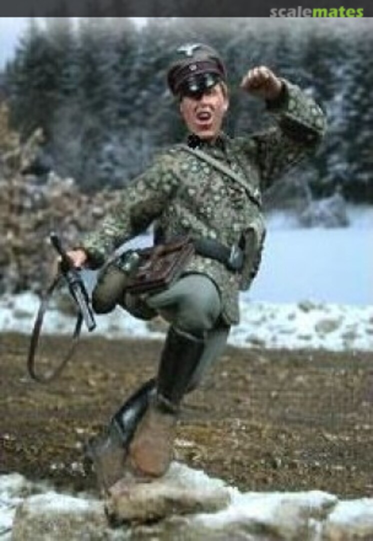 Boxart SS Officer Ardennes 1944-45 F198 MK35 Boxart SS Officer Ardennes 1944-45 F198 MK35