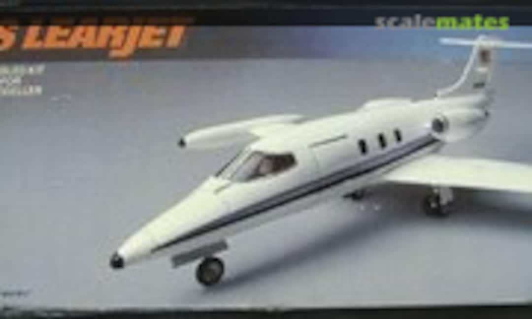 1:48 Gates LearJet (Testors 401)