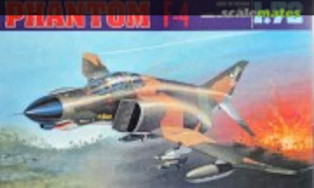 1:72 Phantom F-4 (AGA Gomix 7211)