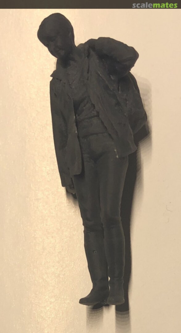 Contents Survivor Carrol with Rucksack MAIM35368 MAiM Contents Survivor Carrol with Rucksack MAIM35368 MAiM