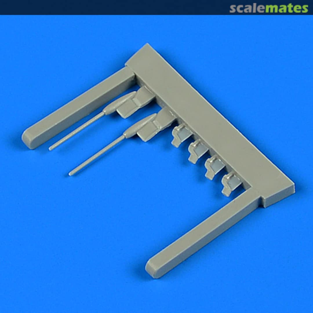 Boxart MiG-25RBT Foxbat-B - Antennas QB 72 589 Quickboost Boxart MiG-25RBT Foxbat-B - Antennas QB 72 589 Quickboost