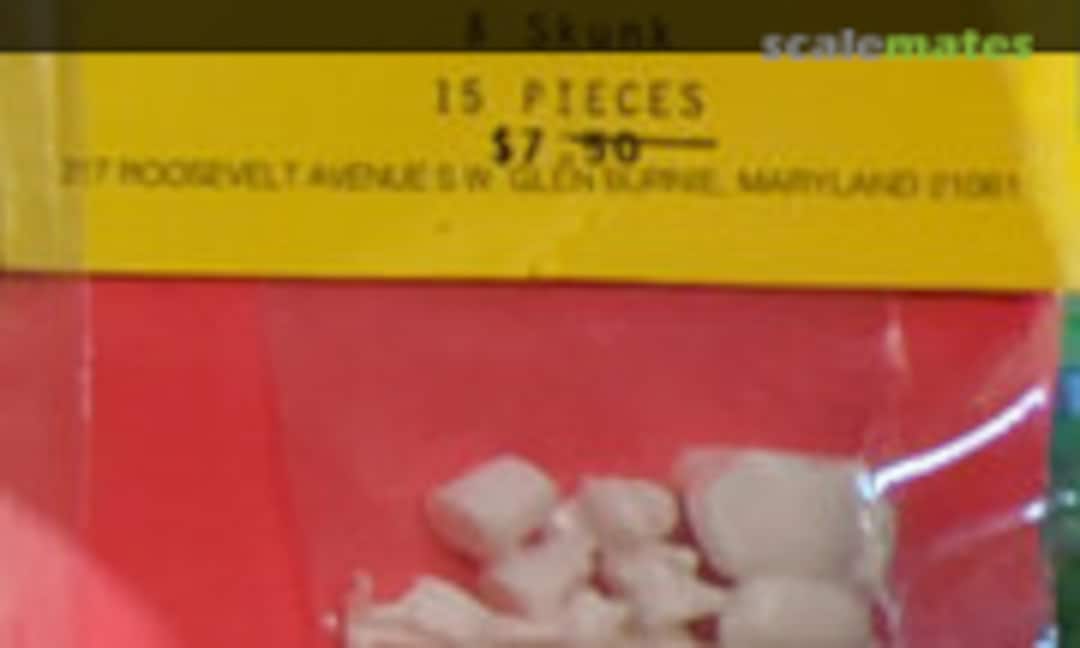 1:25 Stuffed Animals & Bongos (Replicas & Miniatures Company of Maryland RM-86) RM-86