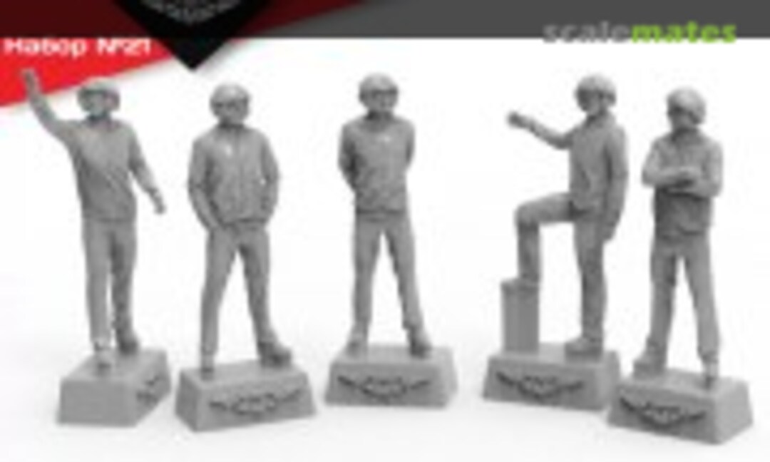 1:32 PILOTS OF THE USSR Air Force (ZSH-5). SET No. 21 (Tempmodels 32127) 32127