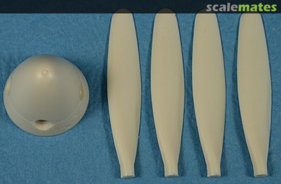 Boxart P-51 Mustang Aeroproducts 4-Blade Propeller & Spinner 48138 Ultracast