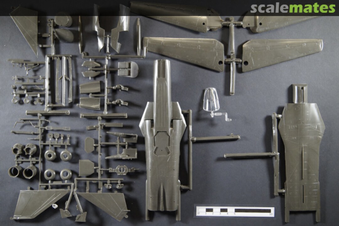 Contents General Dynamics F-111E 9 04008 Airfix