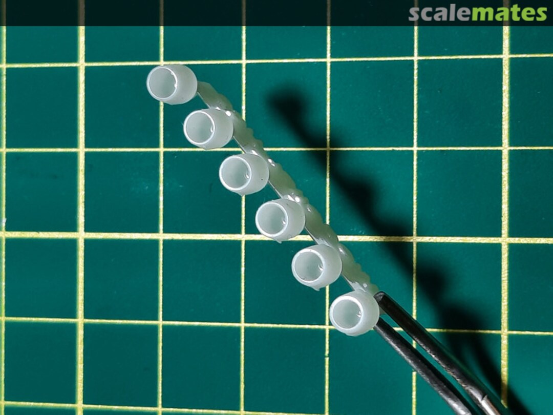 Contents Sidewinder Missile Seeker Cover (6 pcs) A48024 Modeller Contents Sidewinder Missile Seeker Cover (6 pcs) A48024 Modeller