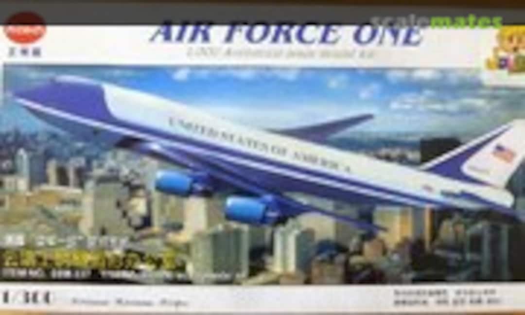 1:300 Air Force One (Kitech 08M-337)