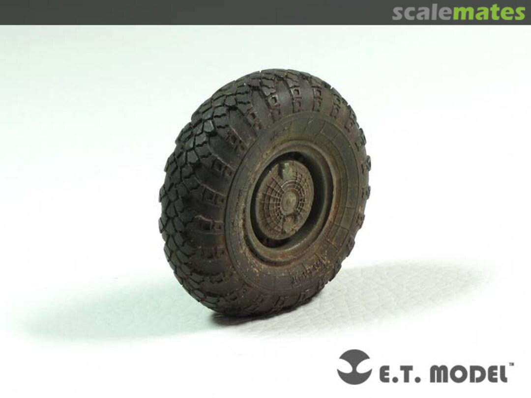 Boxart Russian BTR-80 APC Weighted Road Wheels (Wide) ER35-057 E.T. Model Boxart Russian BTR-80 APC Weighted Road Wheels (Wide) ER35-057 E.T. Model