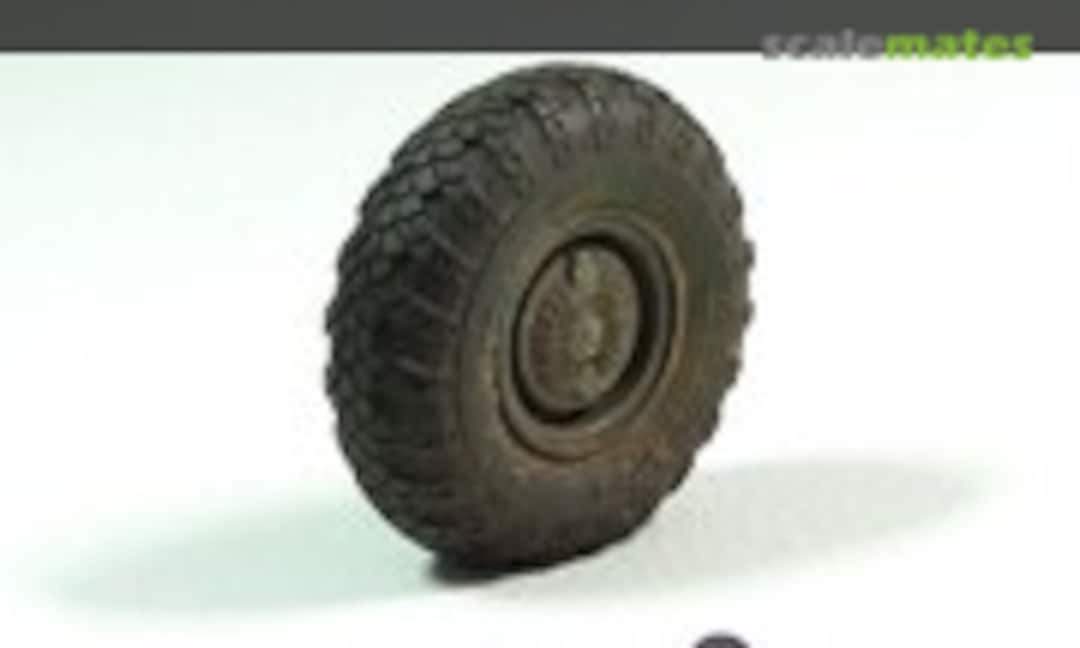 1:35 Russian BTR-80 APC Weighted Road Wheels (Wide) (E.T. Model ER35-057)
