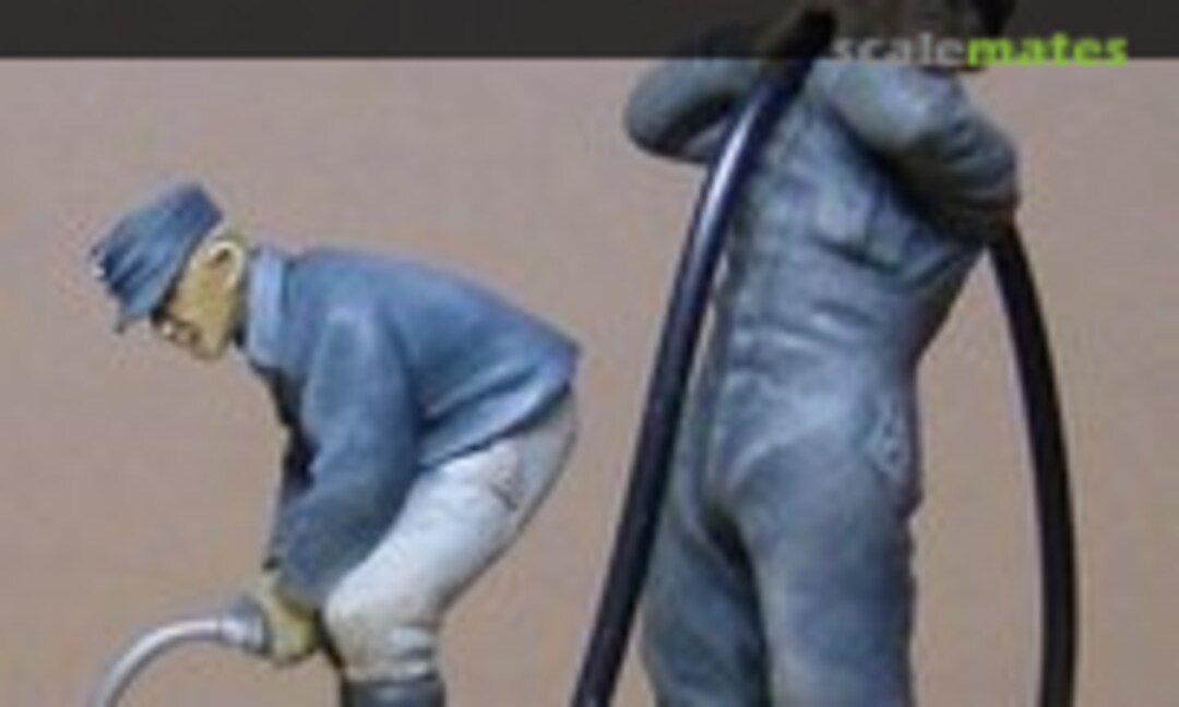 1:48 Luftwaffen betankungspersonal (Hecker & Goros KSHG92) KSHG92