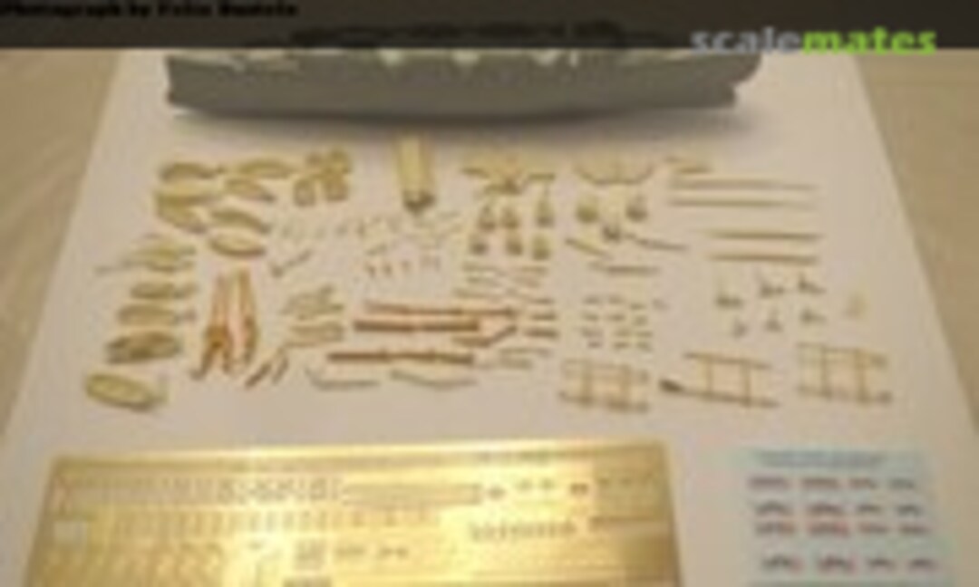 1:350 USS Charleston C-2 (Iron Shipwrights 4-250) 4-250