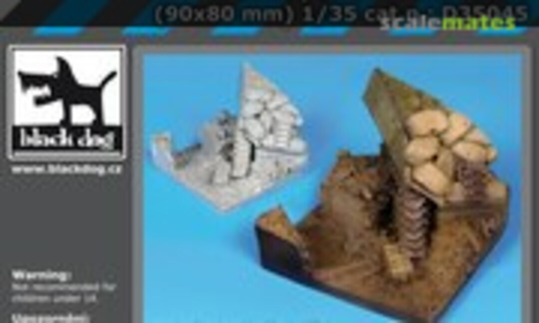 Destroyed Sherman base (Black Dog D35045)