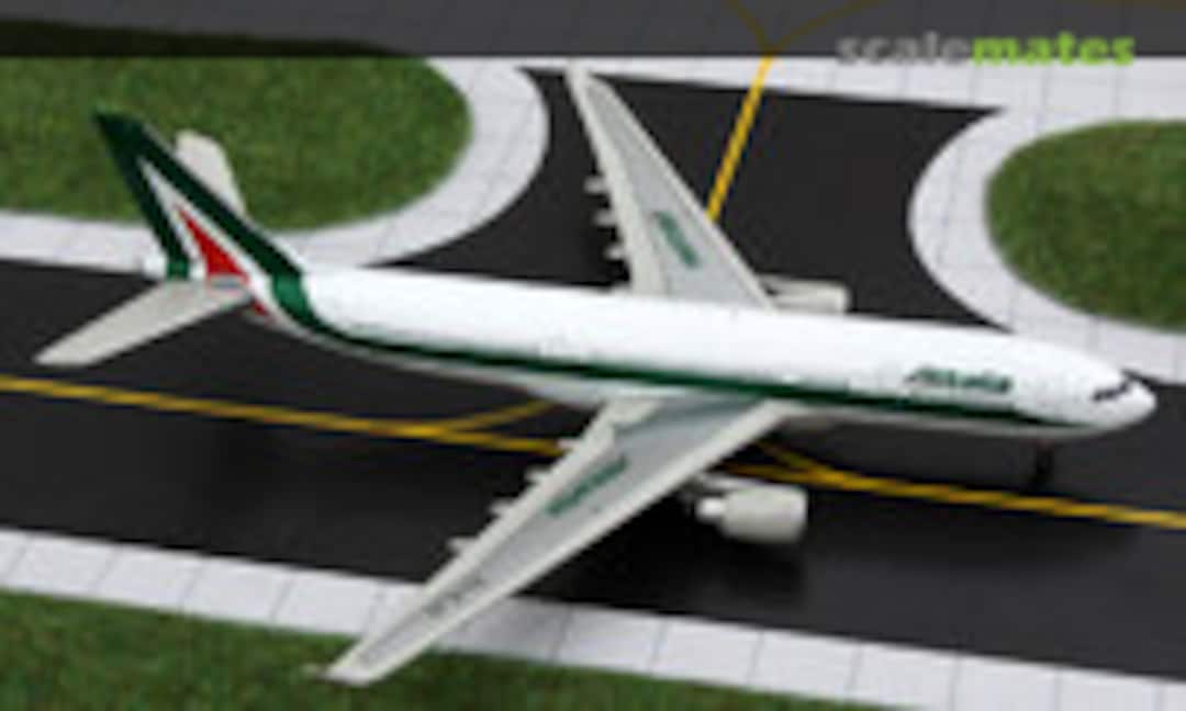 Airbus A330-200 (Gemini Jets GJAZA1005)