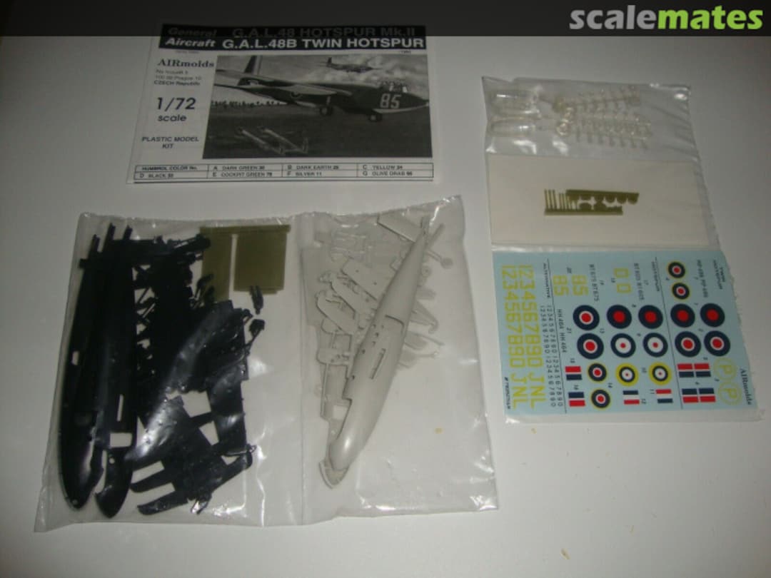 Contents G.A.L.48 Hotspur Mk.II & G.A.L.48B Twin Hotspur 72003 AIRmolds Contents G.A.L.48 Hotspur Mk.II & G.A.L.48B Twin Hotspur 72003 AIRmolds