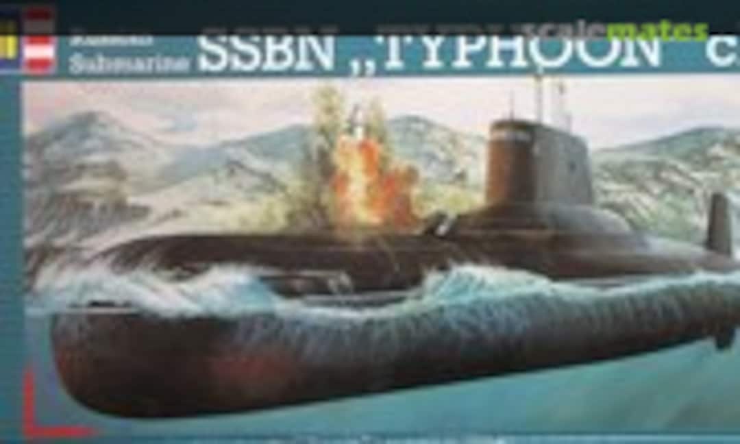 1:400 Submarine SSBN Typhoon (Revell 05073)