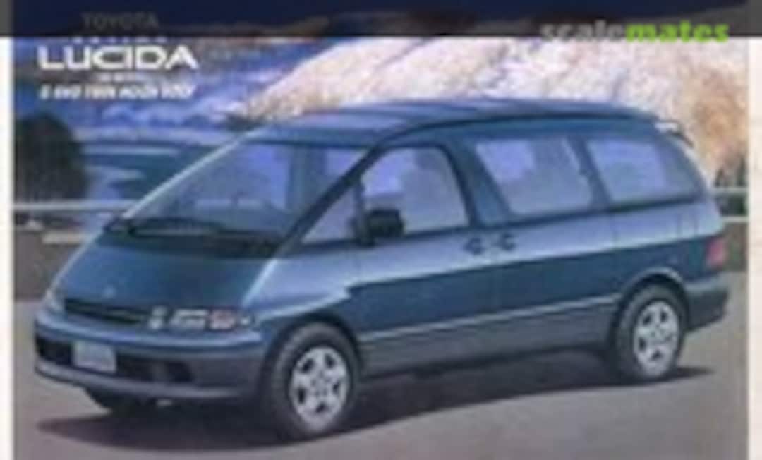 1:24 Toyota Estima Lucida (Aoshima 019177)