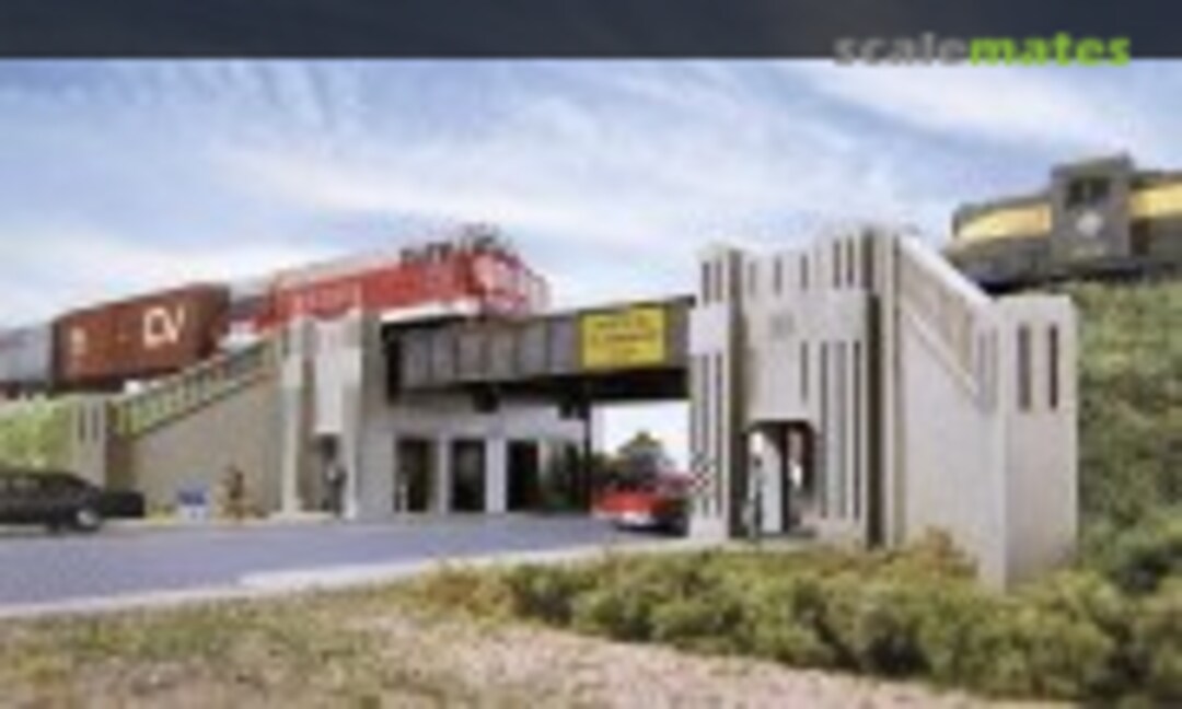 1:87 Art Deco Highway Underpass (Walthers 933-3190)