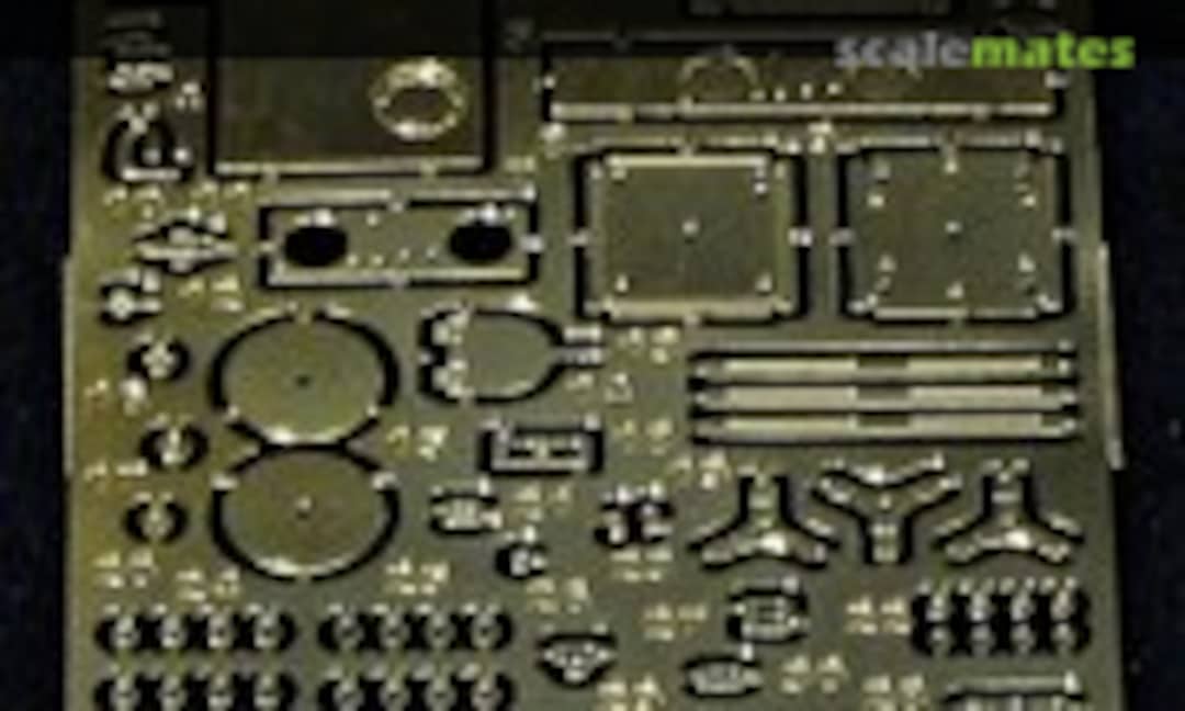 1:35 Soviet field telephone UNA-FI-43 w/ TK - 2 (Vmodels 35049) 35049