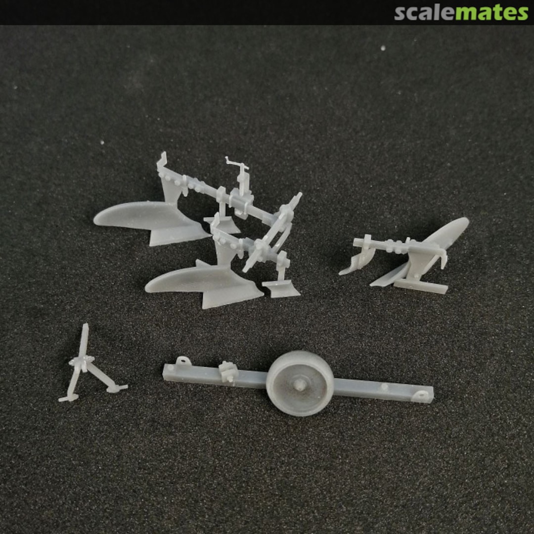 Contents PLN 3-35 Plough LR-350006 Lev Resin Models Contents PLN 3-35 Plough LR-350006 Lev Resin Models