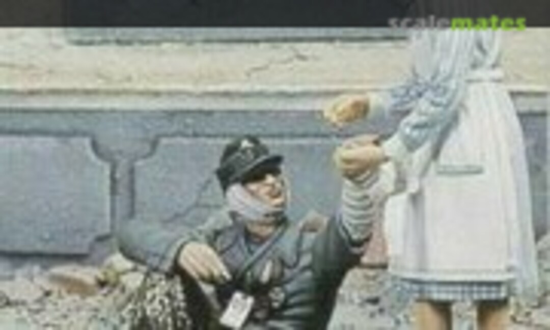 1:35 Nurse Dressing Wounded (2) (Jaguar 63020) 63020