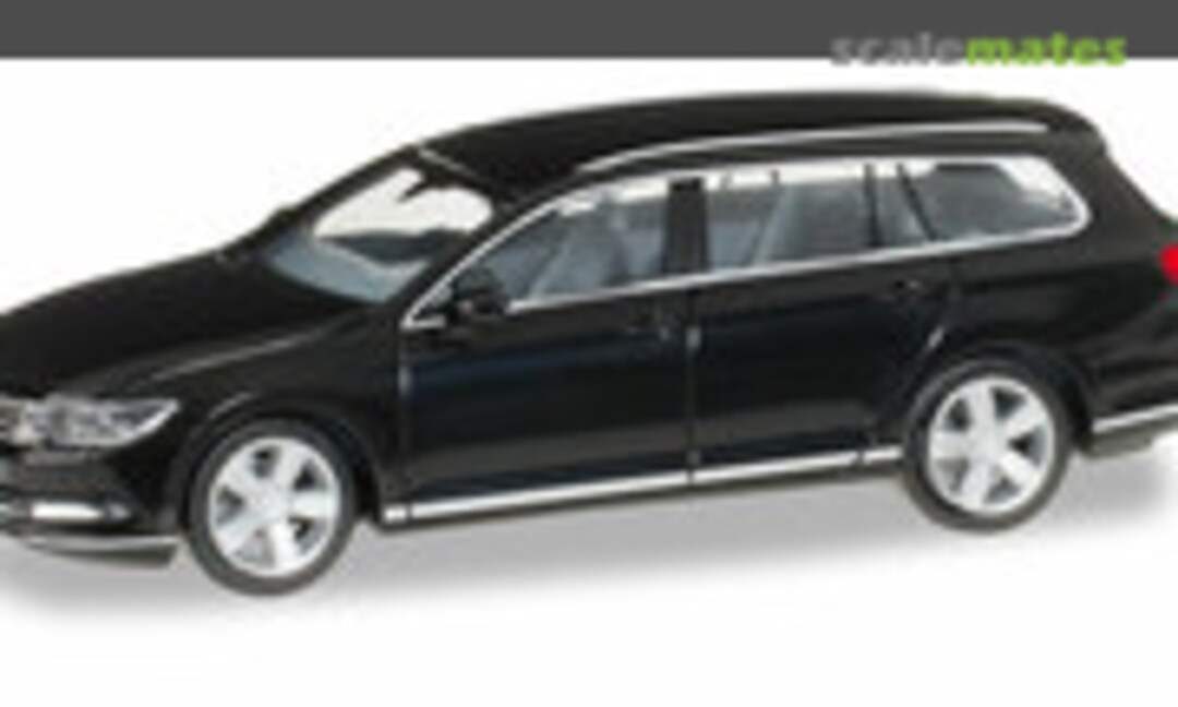 VW Passat Variant, signal black (Herpa 028424-002)